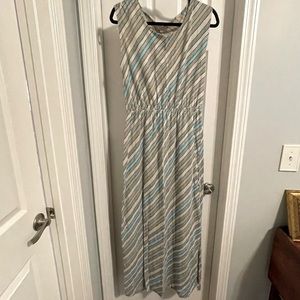 *DONATED* LOFT | Women’s Maxi Dress w/ Left Side Slit | Blue Tan Cream